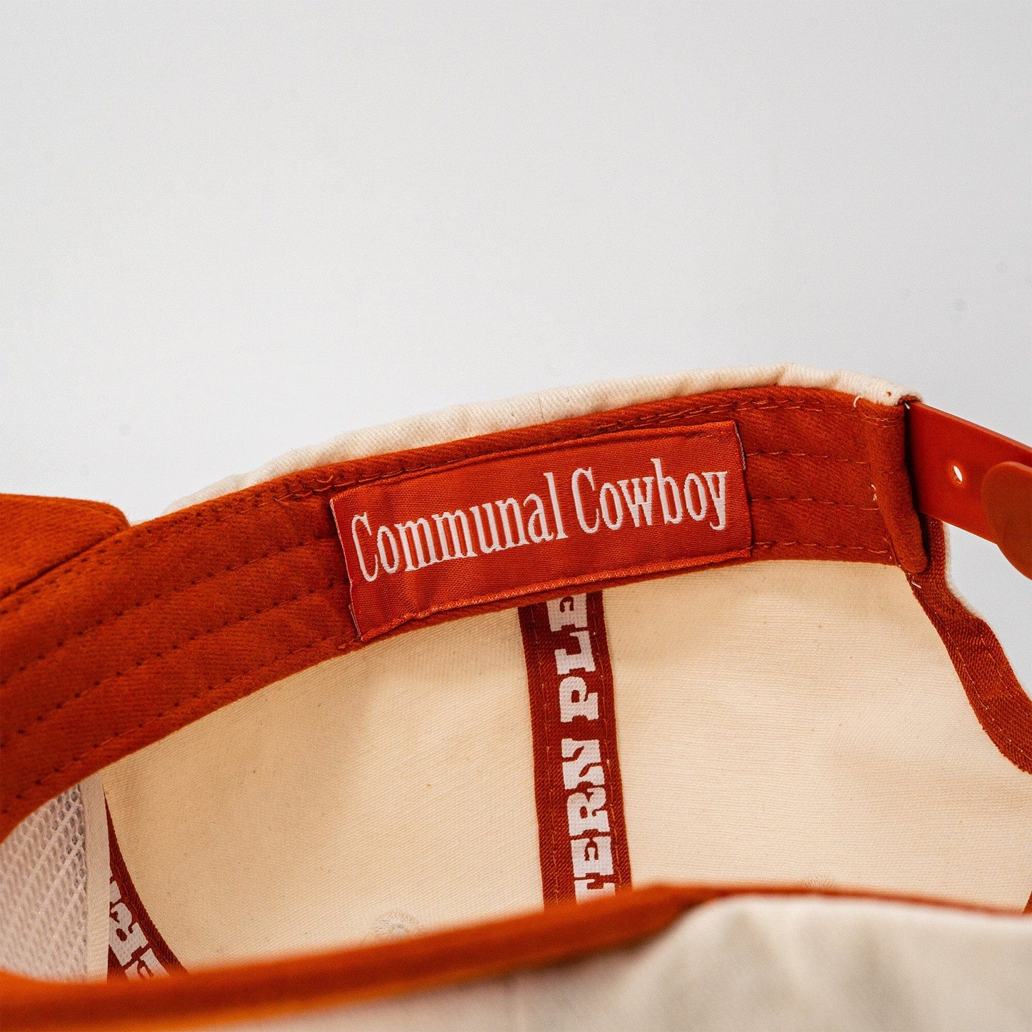 Dang Hat Communal Cowboy