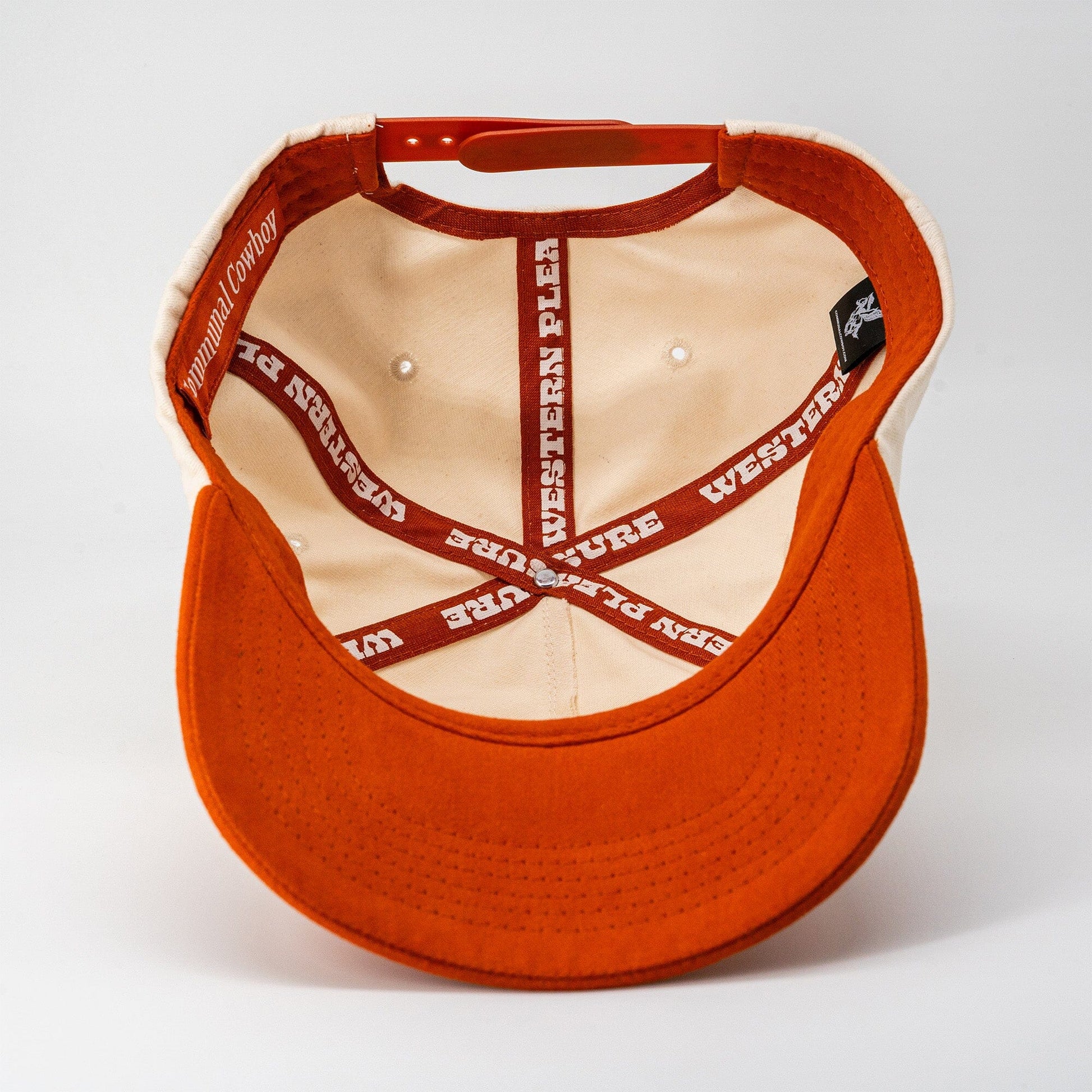 Dang Hat Communal Cowboy 
